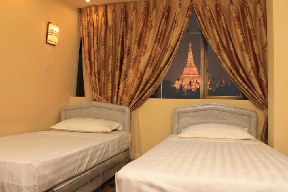 New Golden Forward Hotel Yangon Exterior photo