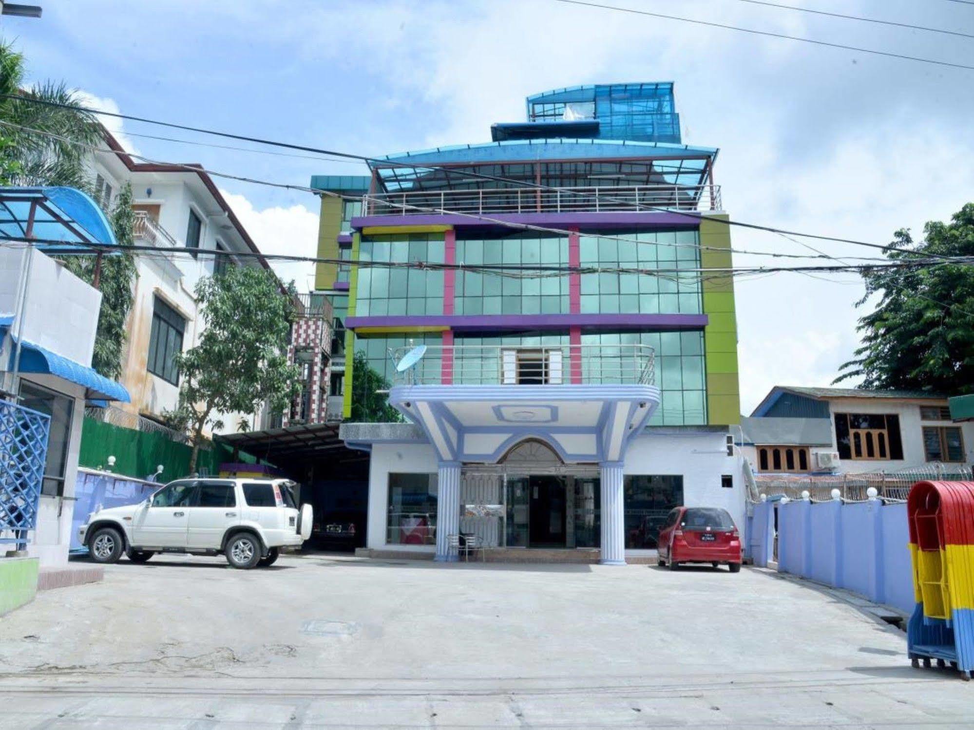 New Golden Forward Hotel Yangon Exterior photo